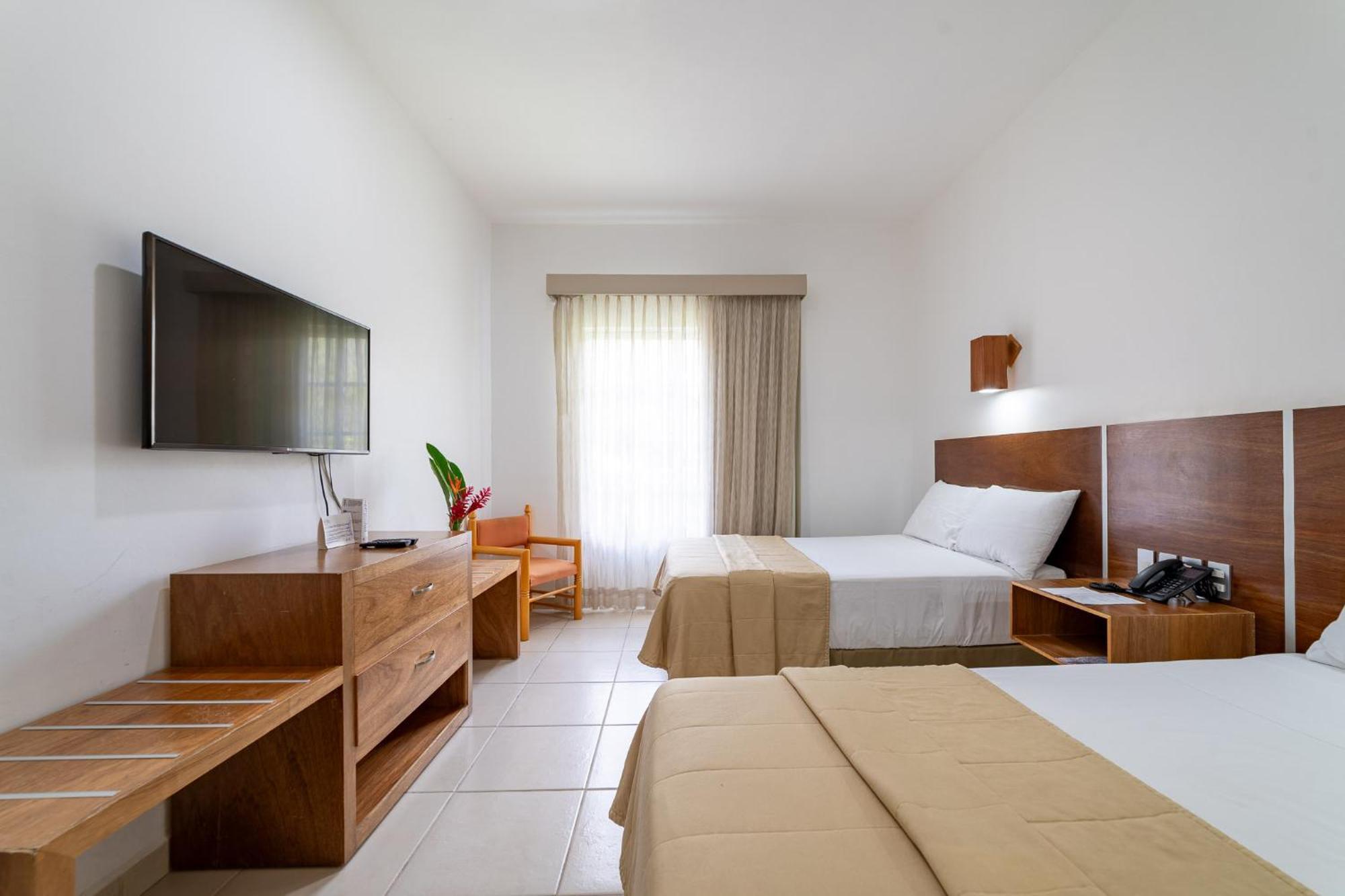 Hotel Castillo Huatulco & Beach Club Santa Cruz Huatulco Buitenkant foto