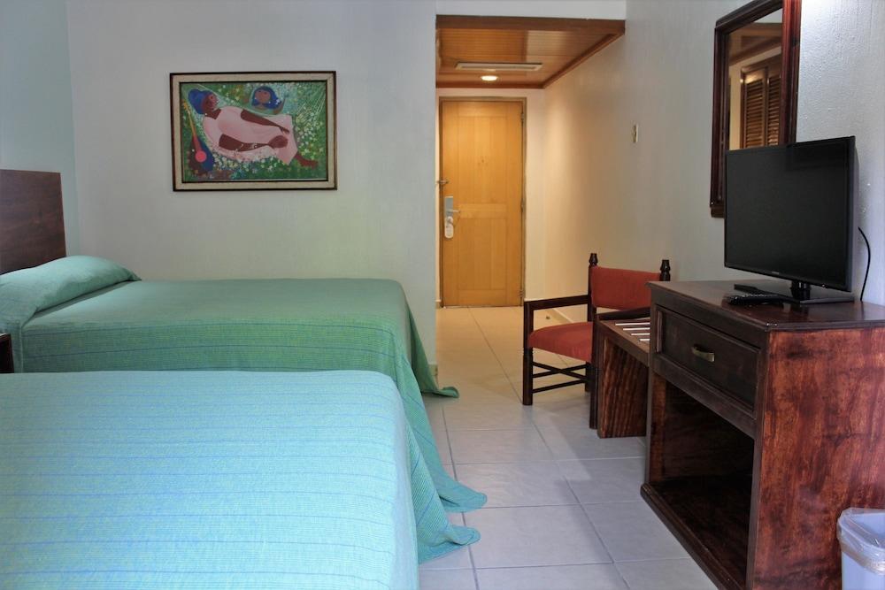 Hotel Castillo Huatulco & Beach Club Santa Cruz Huatulco Buitenkant foto